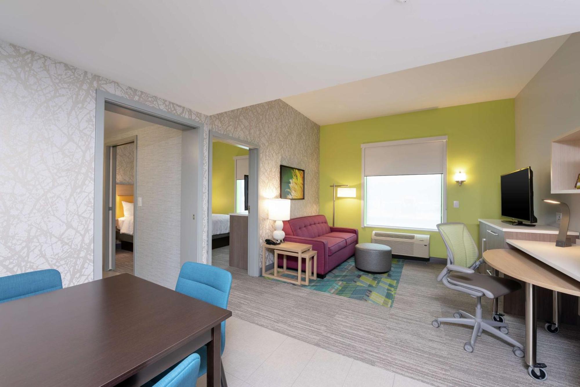 Home2 Suites By Hilton Indianapolis Airport Bagian luar foto