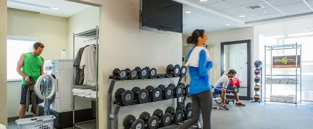Home2 Suites By Hilton Indianapolis Airport Bagian luar foto