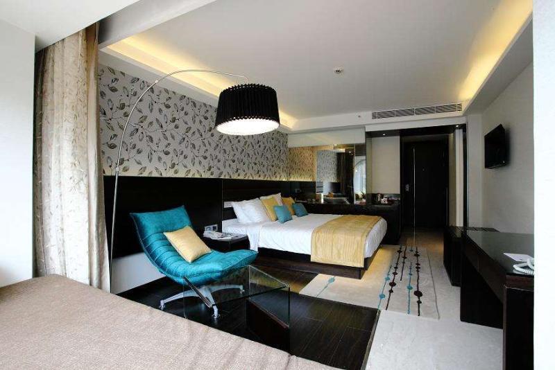 Home2 Suites By Hilton Indianapolis Airport Bagian luar foto